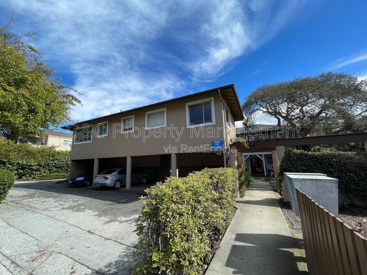 Apartment for rent at 230 Montecito Ave #11, Monterey, CA 93940