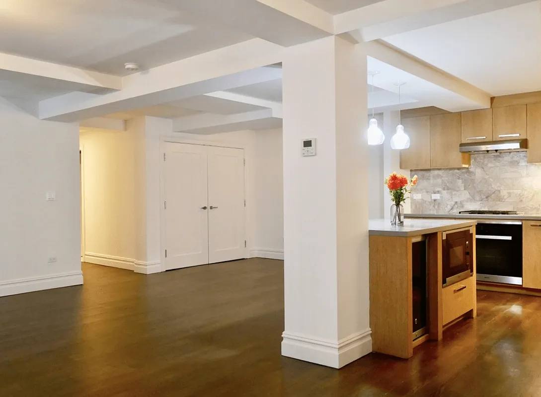 Apartment for rent at 752 W End Ave #9AA, New York, NY 10025