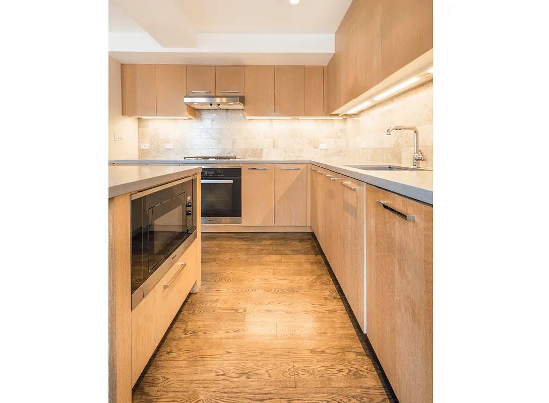 Apartment for rent at 752 W End Ave #9AA, New York, NY 10025