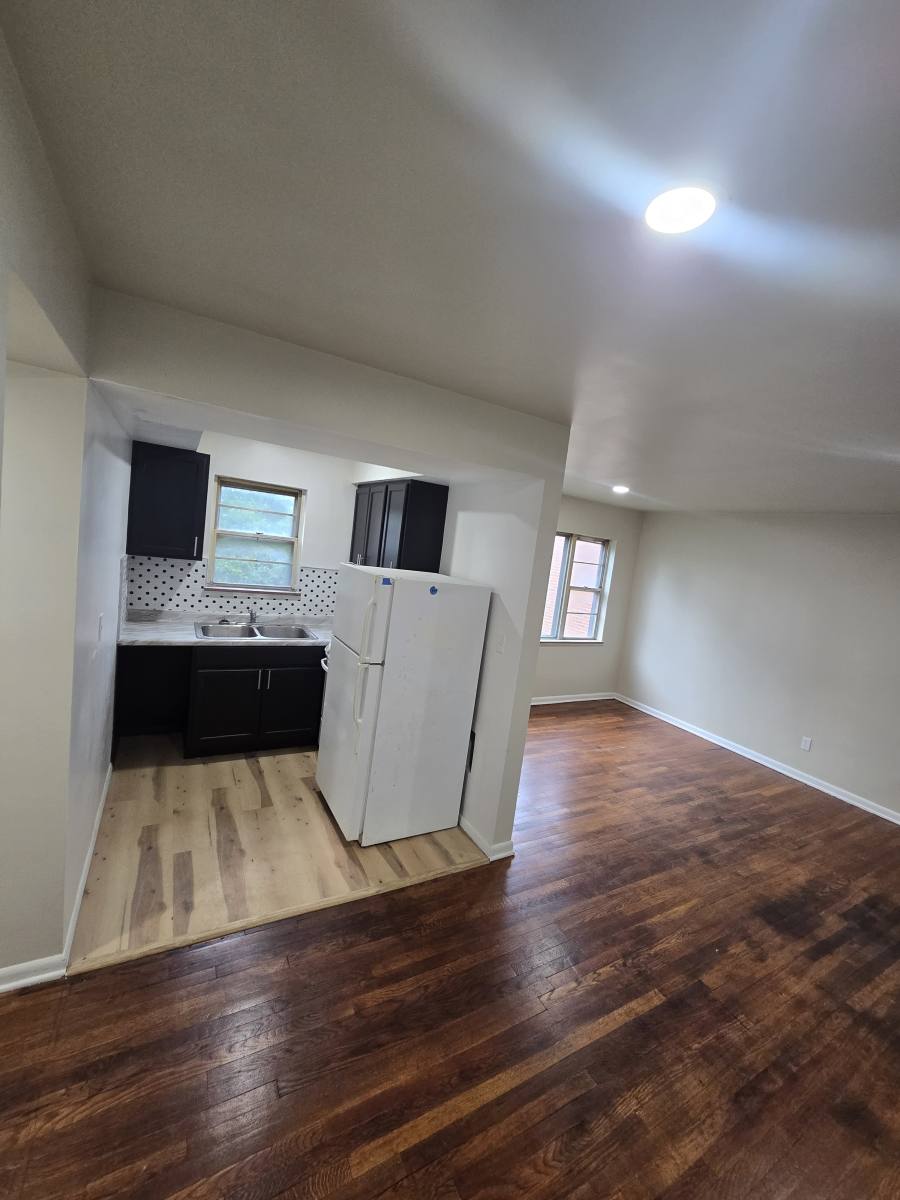 Apartment for rent at 22550 Euclid Ave #211, Euclid, OH 44117