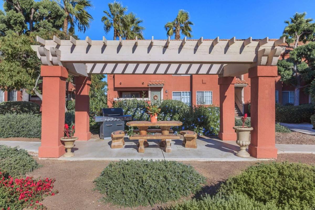 Apartment for rent at 670 F St, Chula Vista, CA 91910