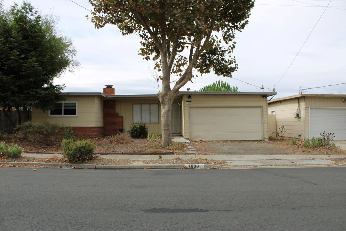 House for rent at 1838 Overhill Rd, Concord, CA 94520