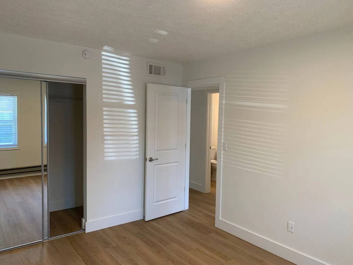 Apartment for rent at 400 S Henderson St, Bloomington, IN 47401