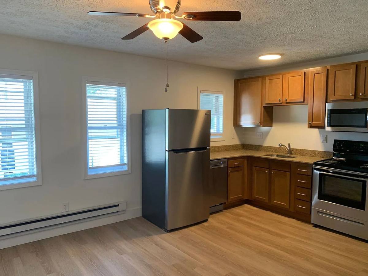 Apartment for rent at 400 S Henderson St, Bloomington, IN 47401