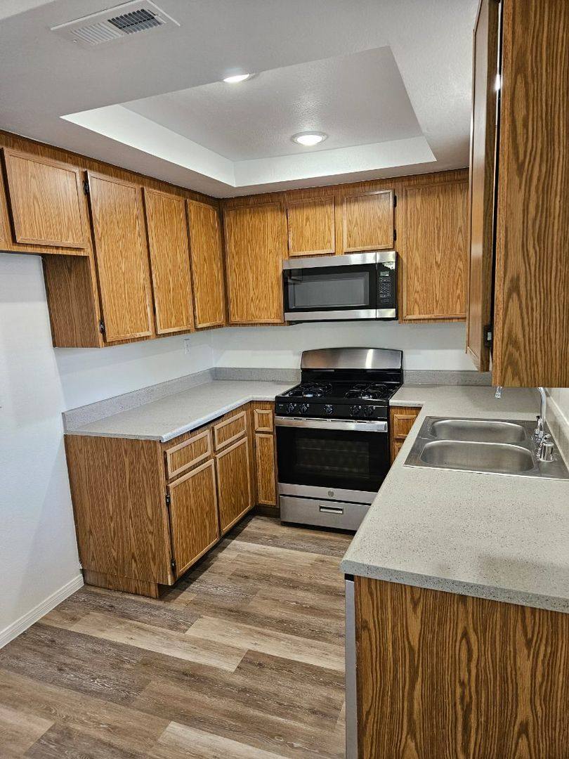 Apartment for rent at 28301 Encanto Dr, Menifee, CA 92586