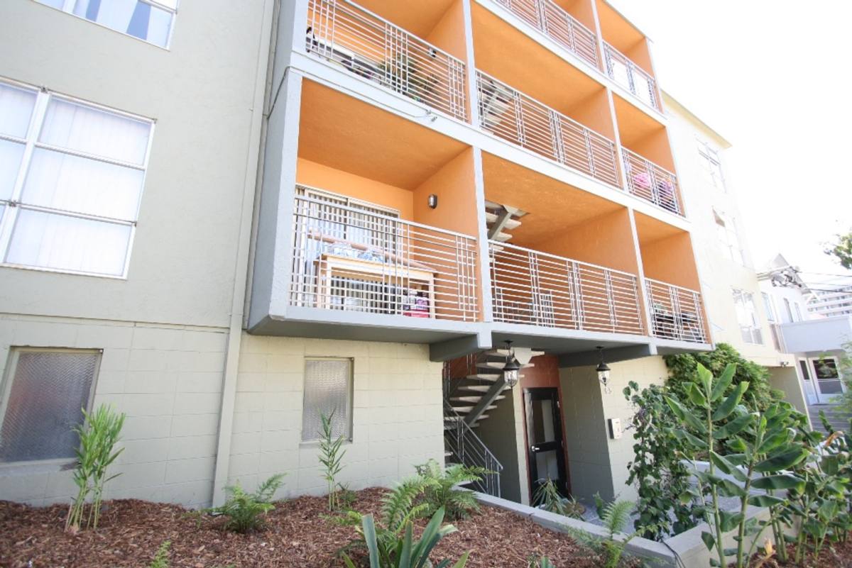 Apartment for rent at 95 Linda Ave, Oakland, CA 94611