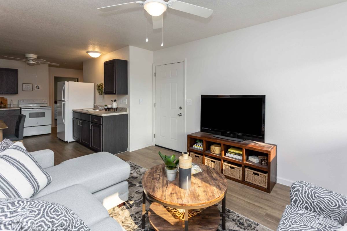 Apartment for rent at 509 W Bell Ave, Knoxville, IA 50138