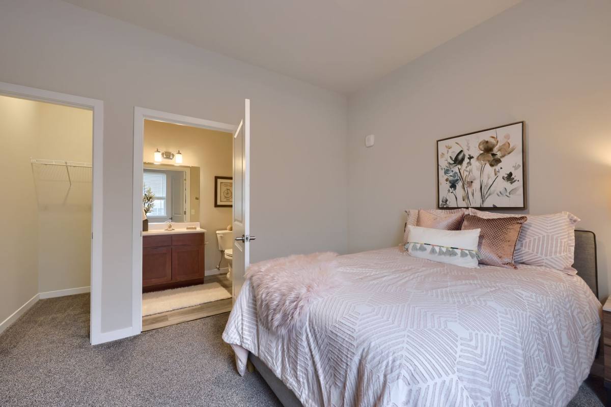 Apartment for rent at 5 Northside Village Lane, Carlisle, PA 17013