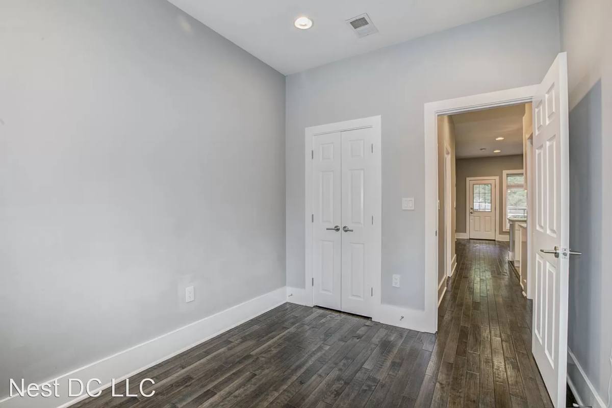 Apartment for rent at 1220 19th St NE, Washington, DC 20002