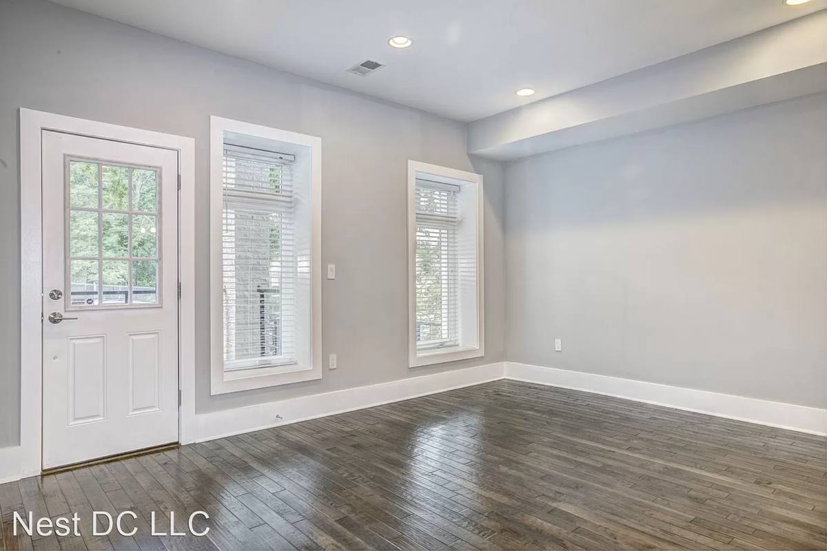 Apartment for rent at 1220 19th St NE, Washington, DC 20002