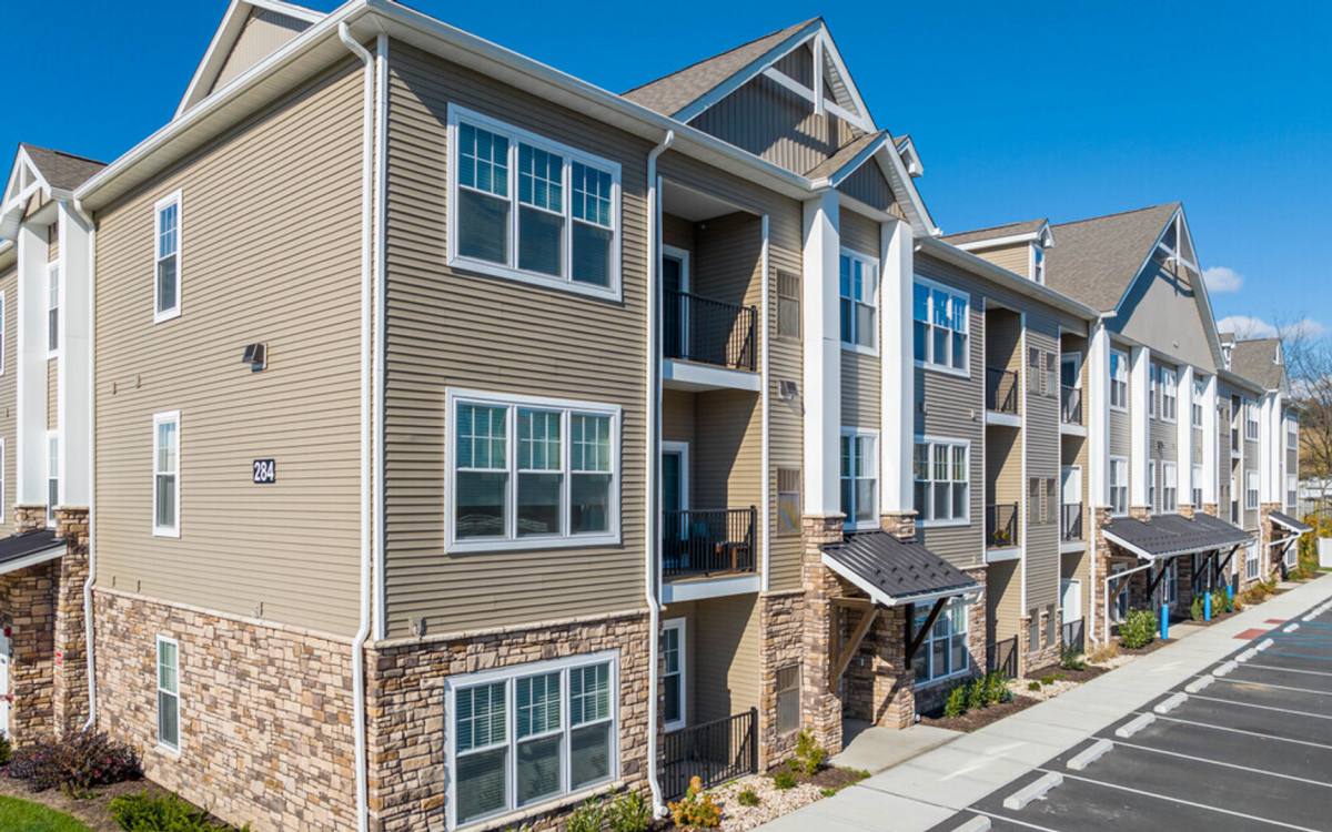 Apartment for rent at 284 N Walnut St, Bath, PA 18014