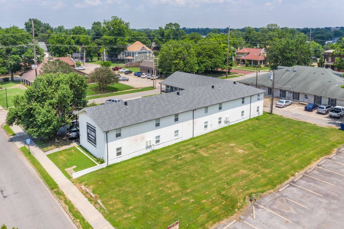 Apartment for rent at 322 N 6th St, Fort Smith, AR 72901