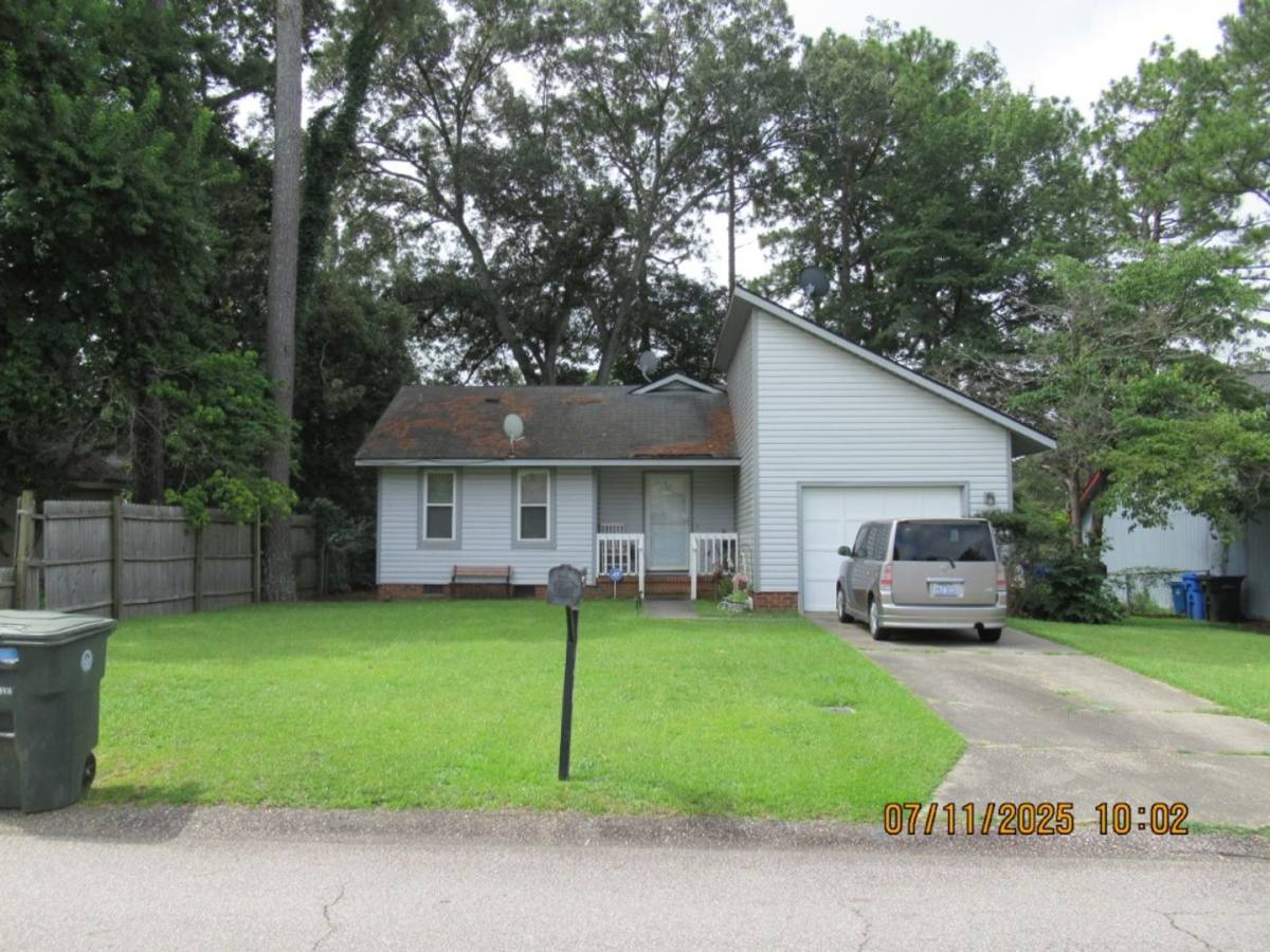 House for rent at 7307 Bass Dr, Fayetteville, NC 28314