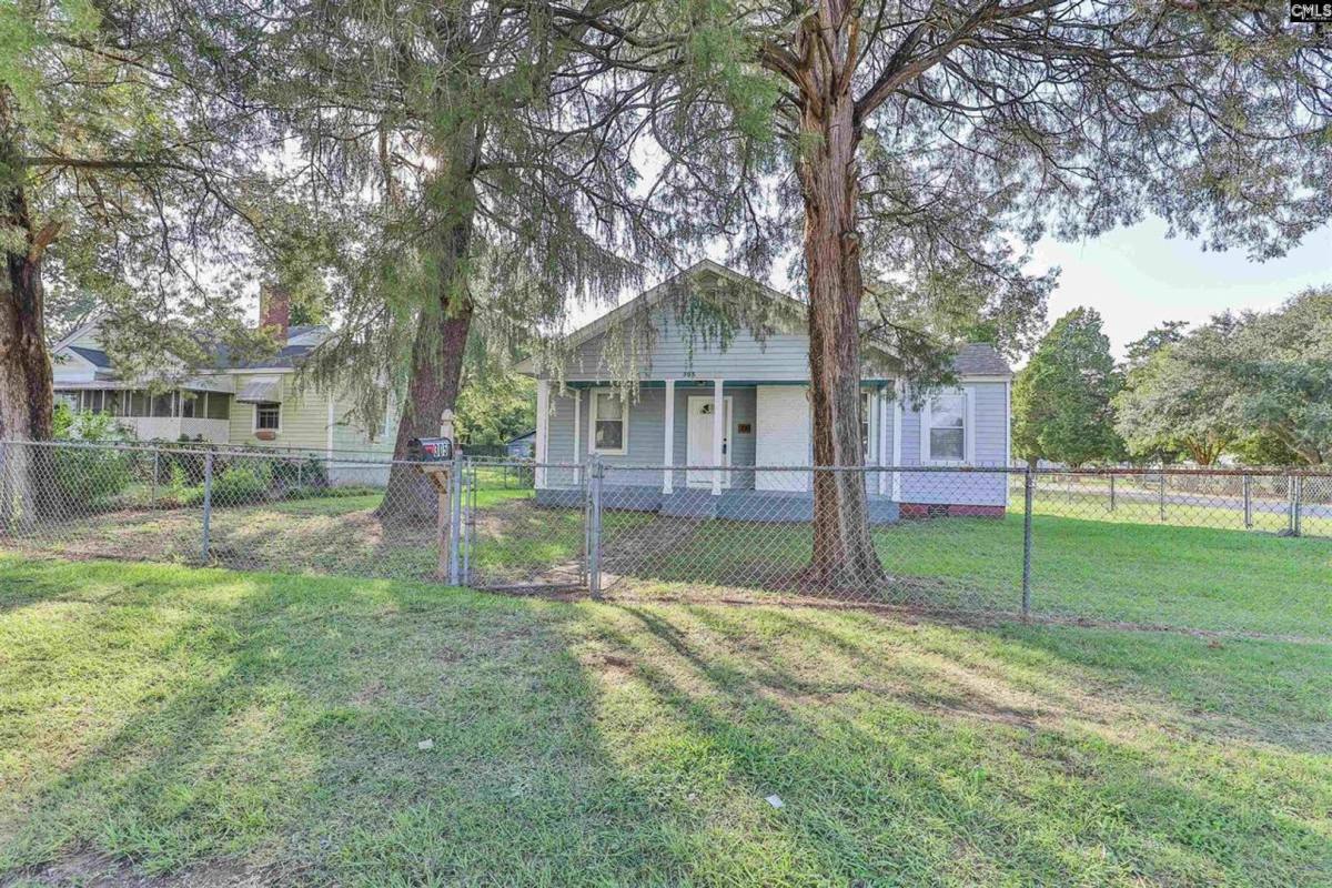 House for rent at 305 Virginia St, Columbia, SC 29201