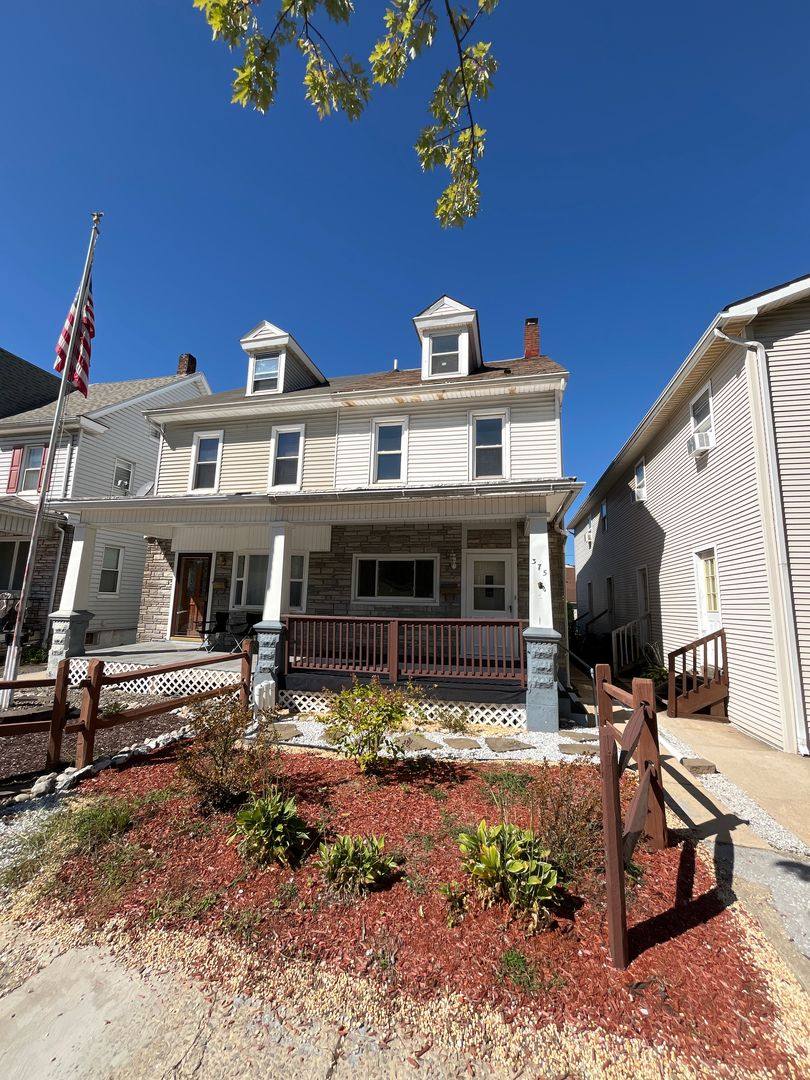 House for rent at 375 Lehigh Ave, Palmerton, PA 18071