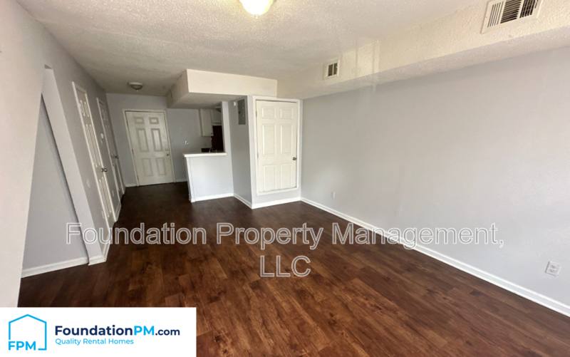 House for rent at 3743 Cambridge Station Dr, Memphis, TN 38115