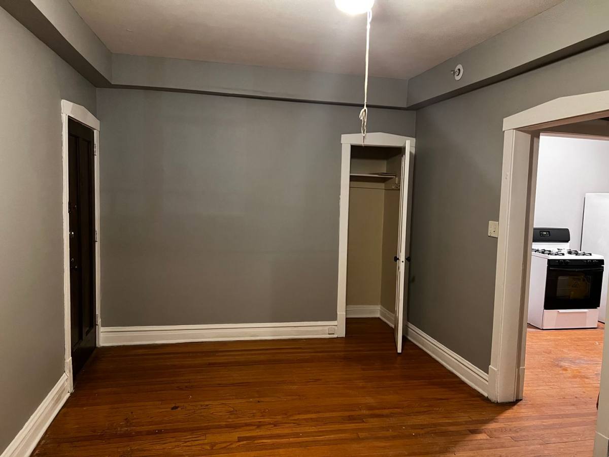 Apartment for rent at 1413-15 Howard St, Evanston, IL 60202