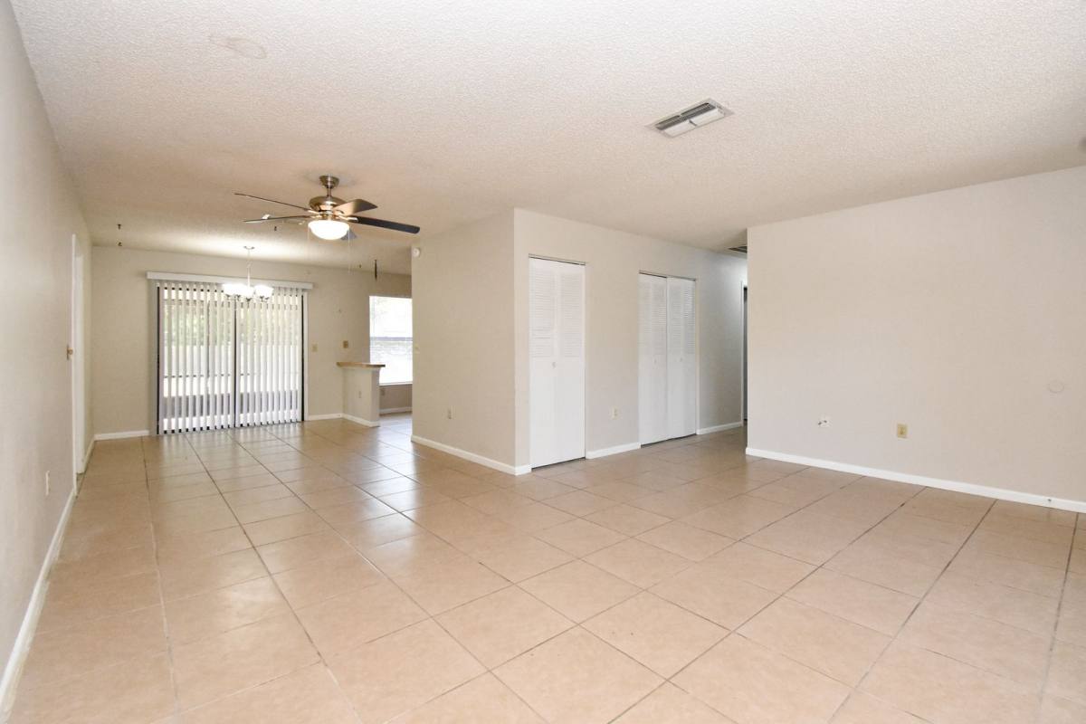 House for rent at 27 Sapphire Run, Ocala, FL 34472