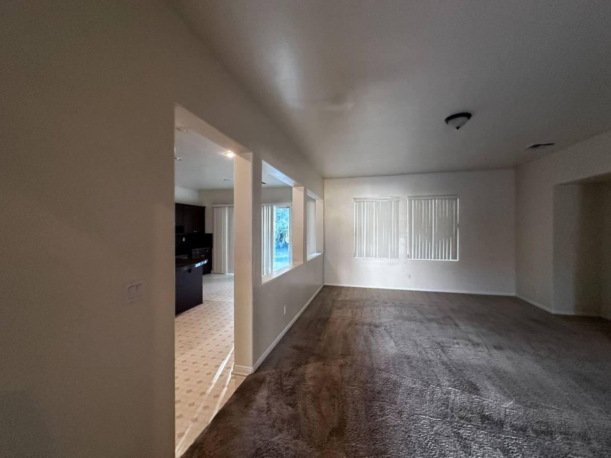 House for rent at 5309 Pelican Hill Dr, Bakersfield, CA 93312
