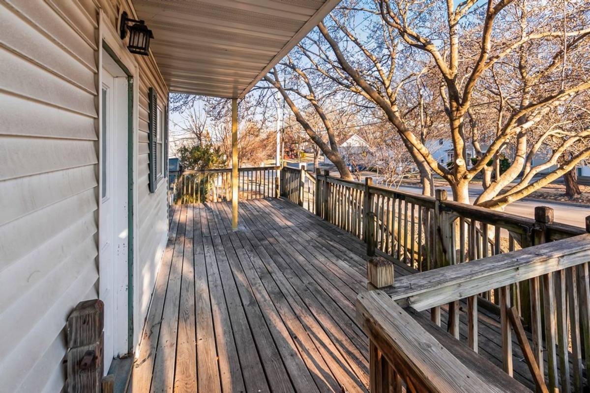 Townhouse for rent at 1122 Franklin St, Cedar Falls, IA 50613