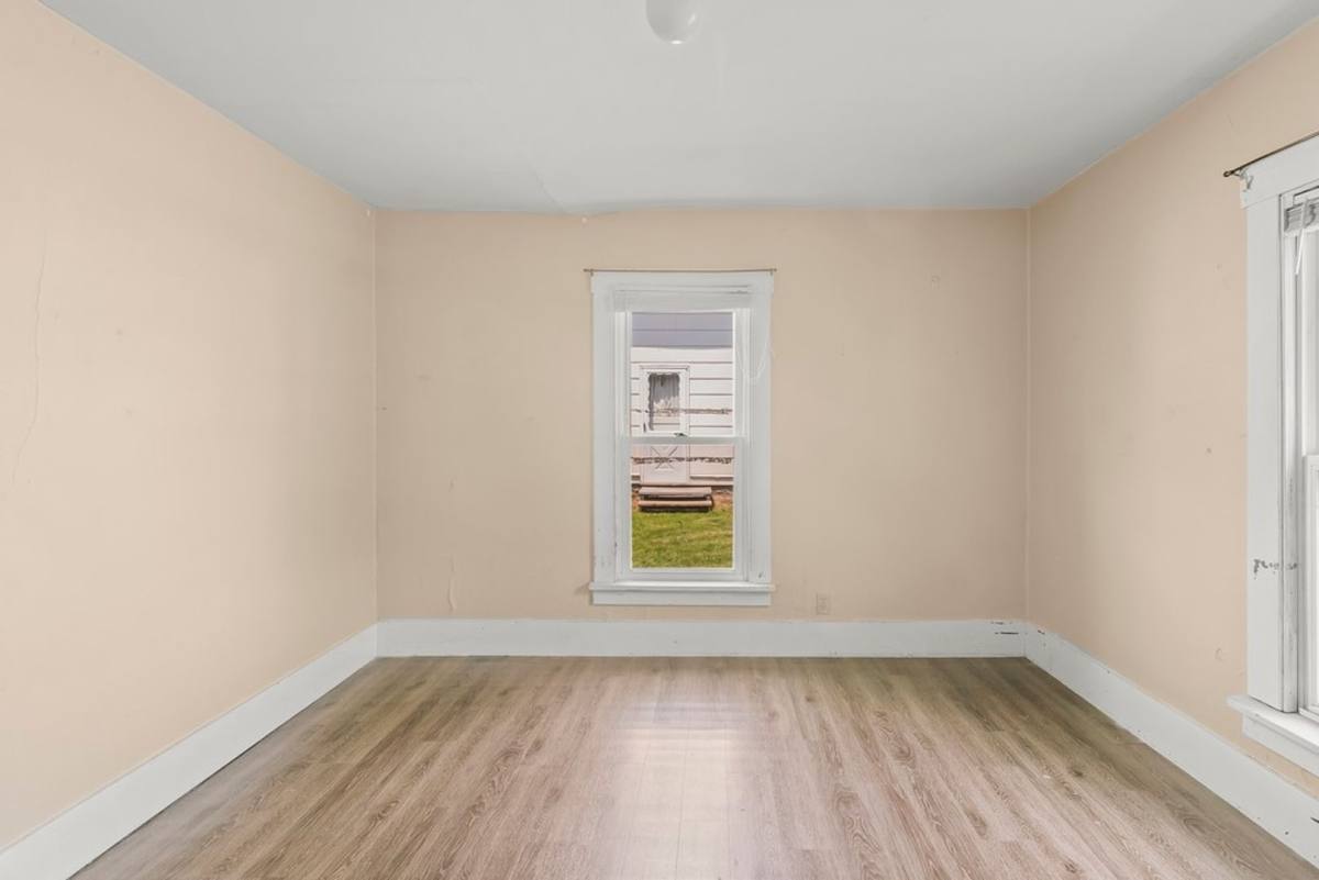 House for rent at 1421 Tremont St, Cedar Falls, IA 50613