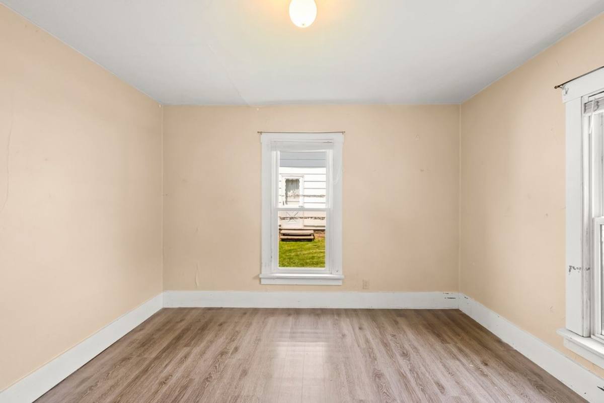 House for rent at 1421 Tremont St, Cedar Falls, IA 50613