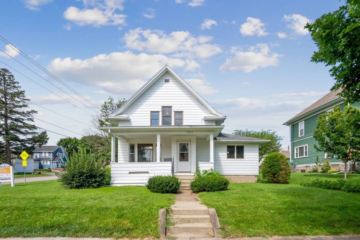 House for rent at 1721 Clay St, Cedar Falls, IA 50613
