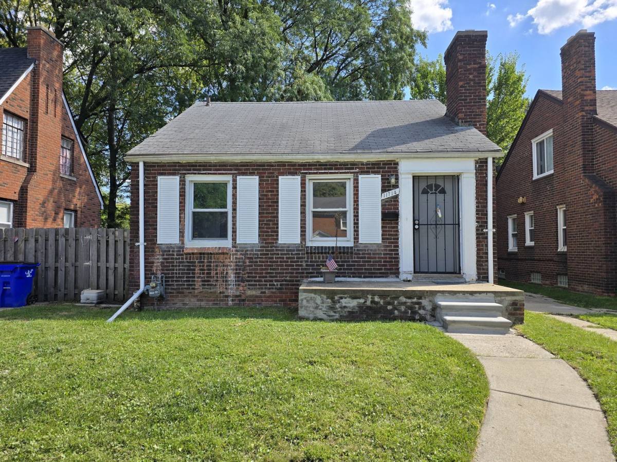 House for rent at 11714 Riad St, Detroit, MI 48224