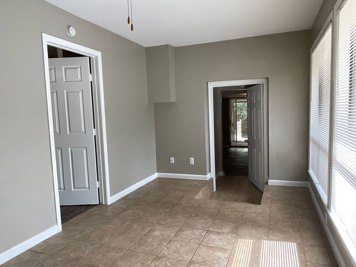 Apartment for rent at 400 Green Leaf, Horseshoe Bay, TX 78657