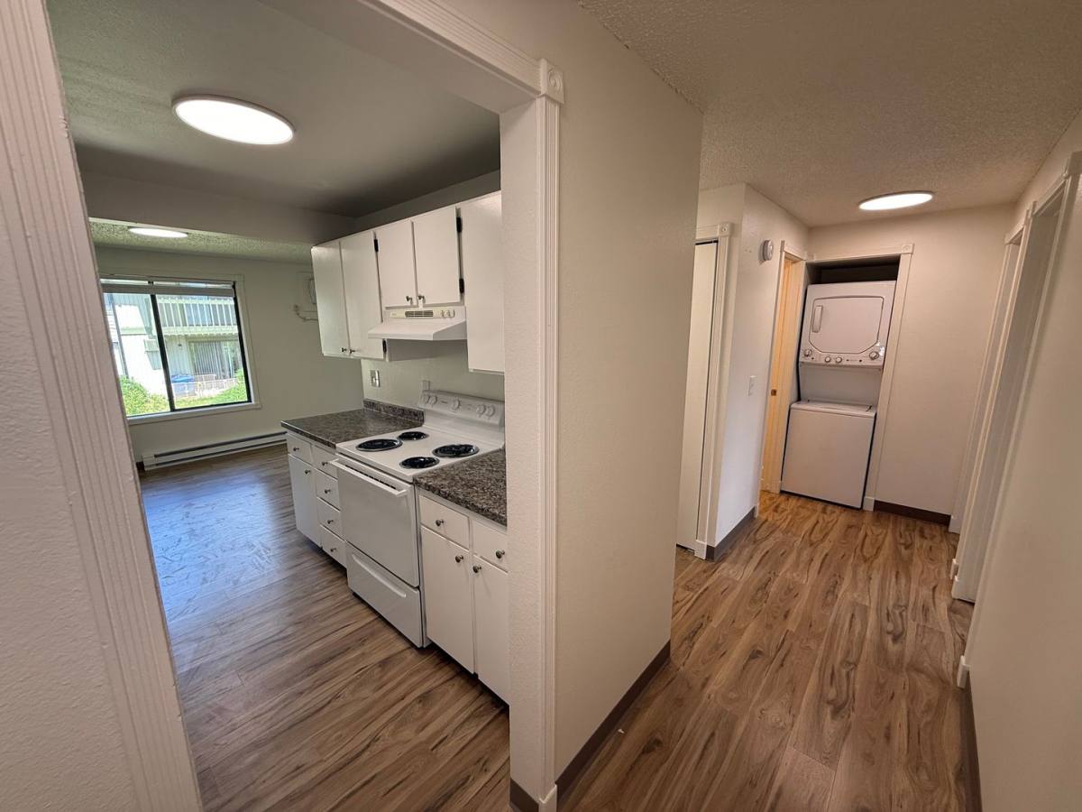 Apartment for rent at 2210 - 2212 N Houk Rd, Spokane, WA 99216