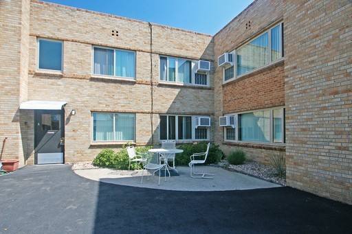 Apartment for rent at 1531 Leyden St, Denver, CO 80220