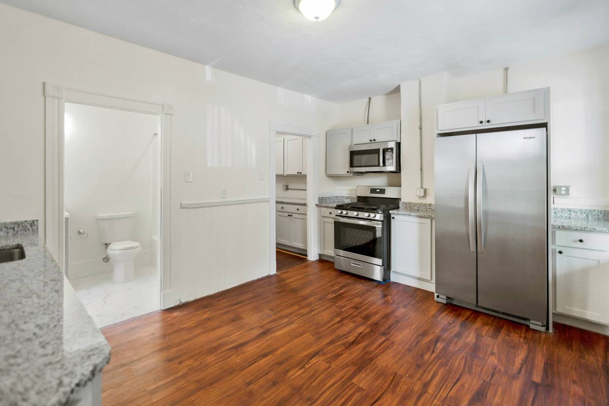 Apartment for rent at 868 Huntington Ave #2, Boston, MA 02115