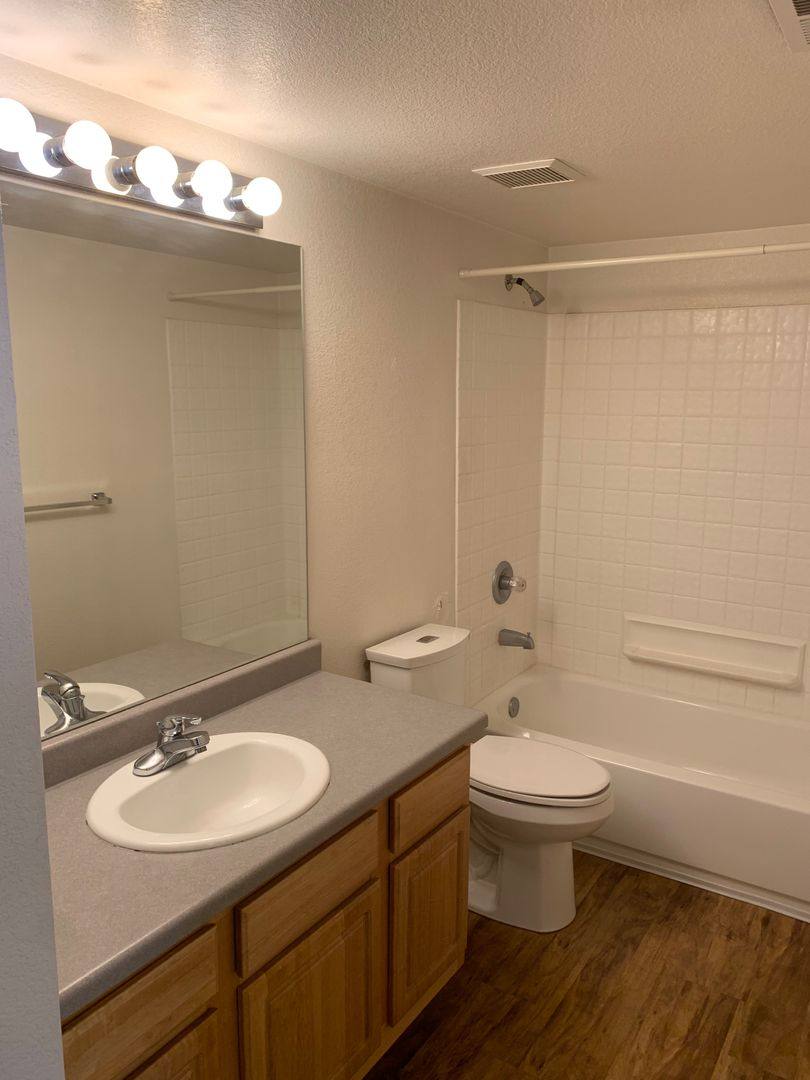 Apartment for rent at 865 30th St, Boulder, CO 80303