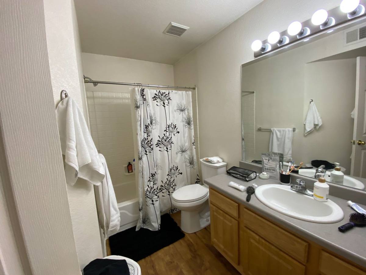 Apartment for rent at 865 30th St, Boulder, CO 80303