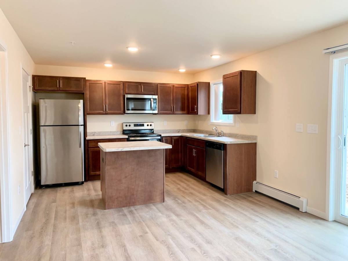 Townhouse for rent at 121 Givens Rd, Hortonville, WI 54944