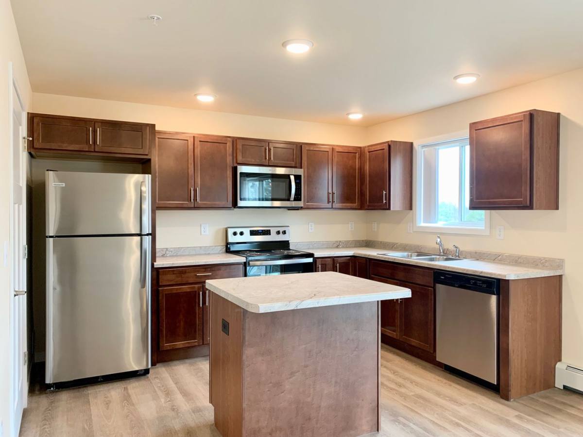 Townhouse for rent at 121 Givens Rd, Hortonville, WI 54944