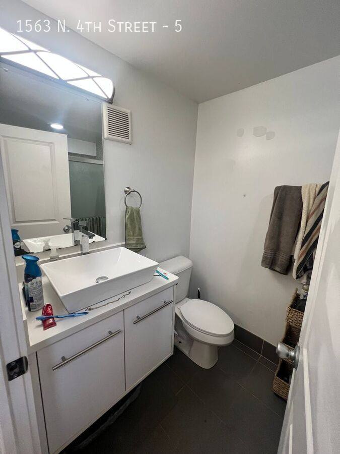 Apartment for rent at 1563 N 4th St #5, Columbus, OH 43201
