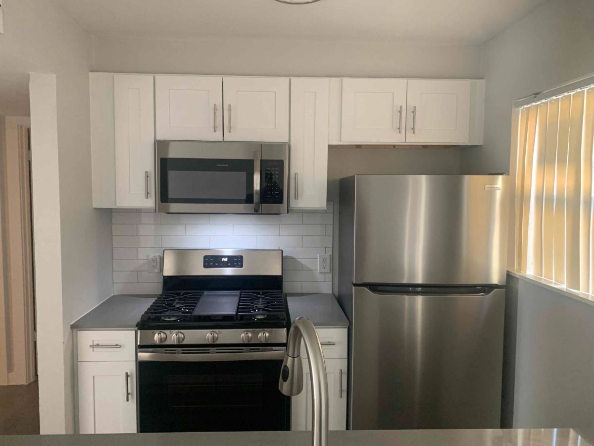 Apartment for rent at 5005 Manor Rd, Austin, TX 78723