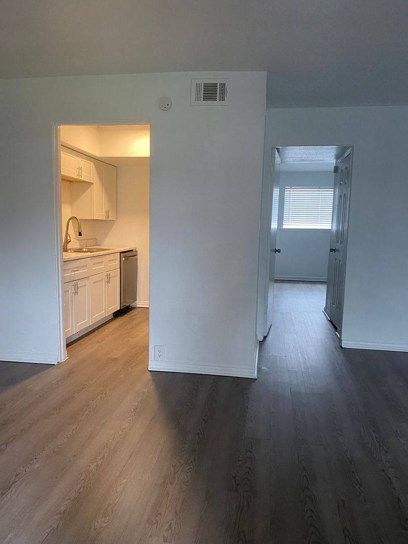 Apartment for rent at 664 Maxey Rd, Houston, TX 77013