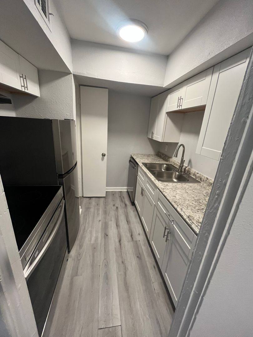 Apartment for rent at 664 Maxey Rd, Houston, TX 77013
