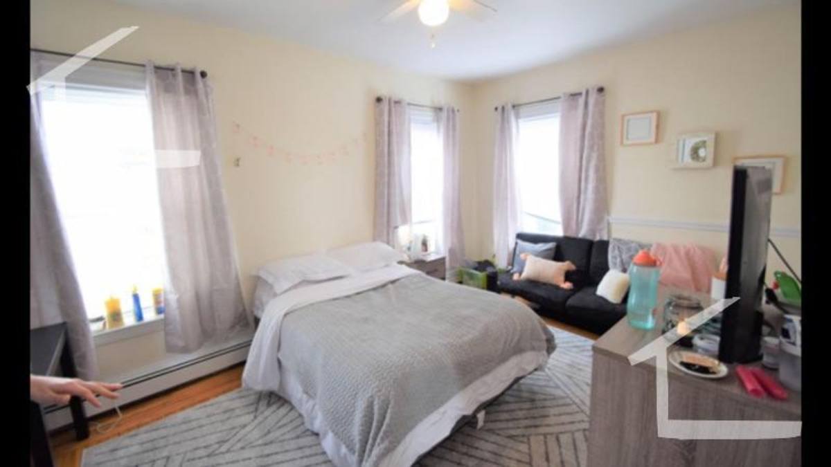 Apartment for rent at 85 Egmont St #2, Brookline, MA 02446