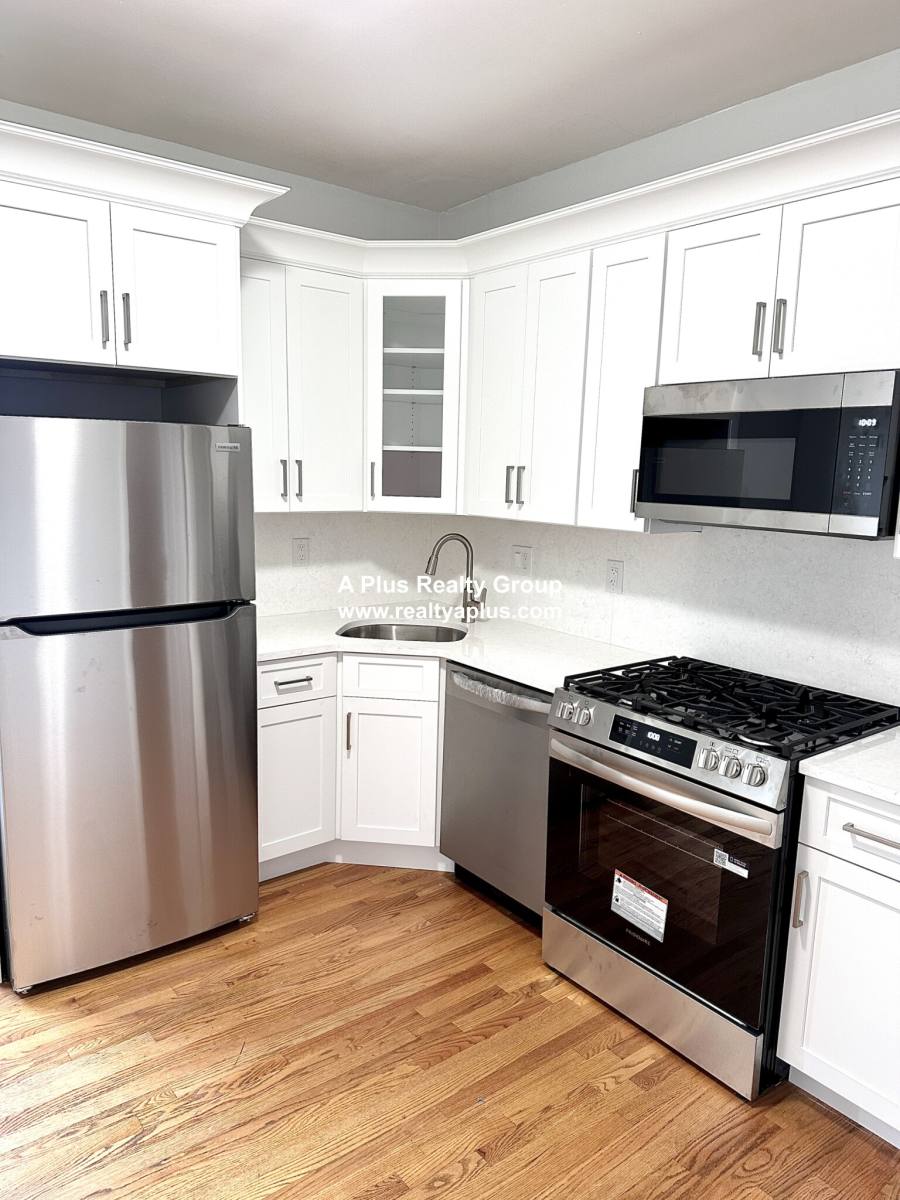 House for rent at 5 Buckley Ave #3, Jamaica Plain, MA 02130