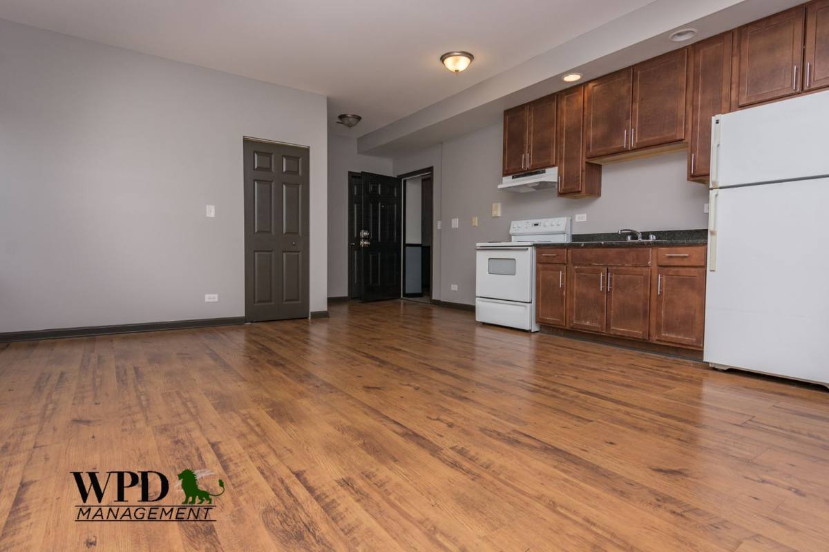 Apartment for rent at 7838 S Ellis Ave, Chicago, IL 60619