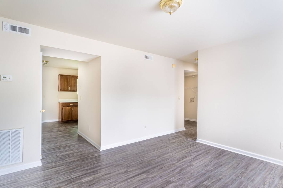 Apartment for rent at 625 Gadsden Rd NW, Jacksonville, AL 36265