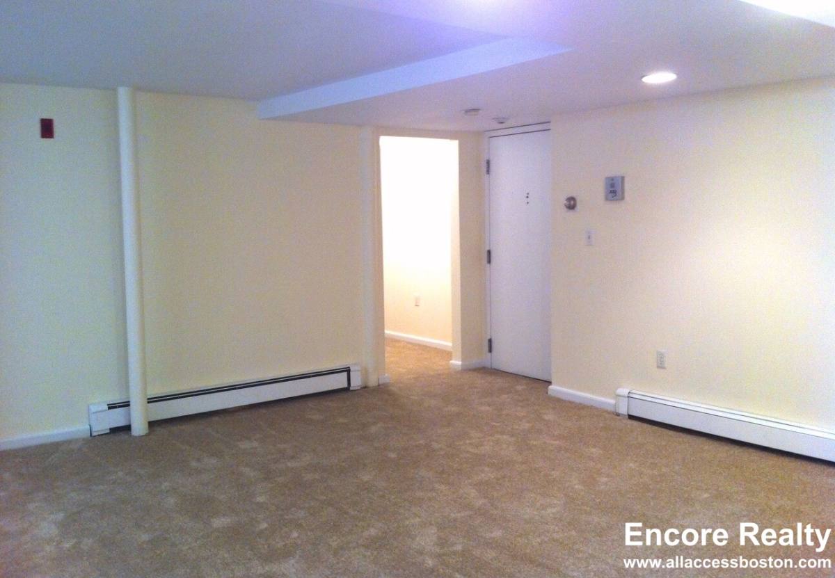 Apartment for rent at 1223 Beacon St #120, Brookline, MA 02446