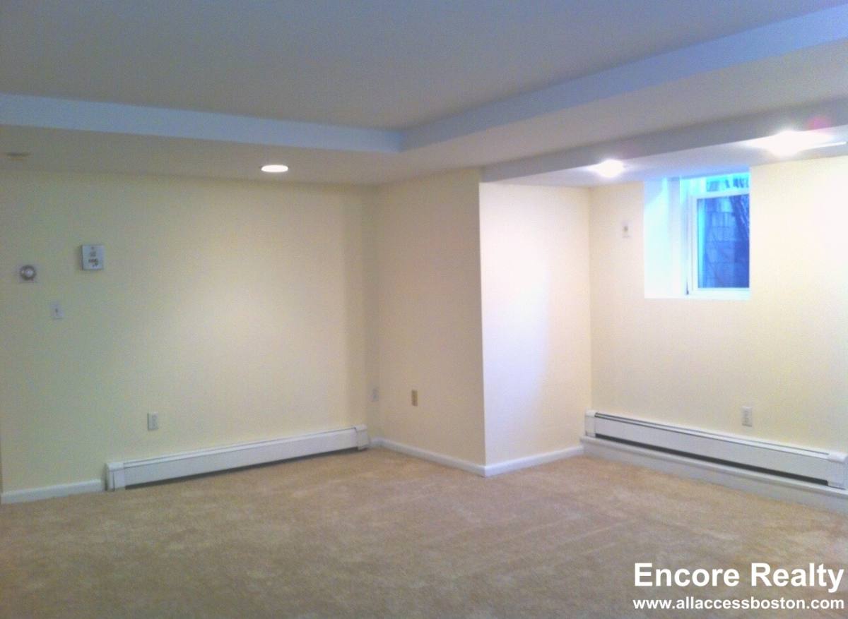 Apartment for rent at 1223 Beacon St #120, Brookline, MA 02446