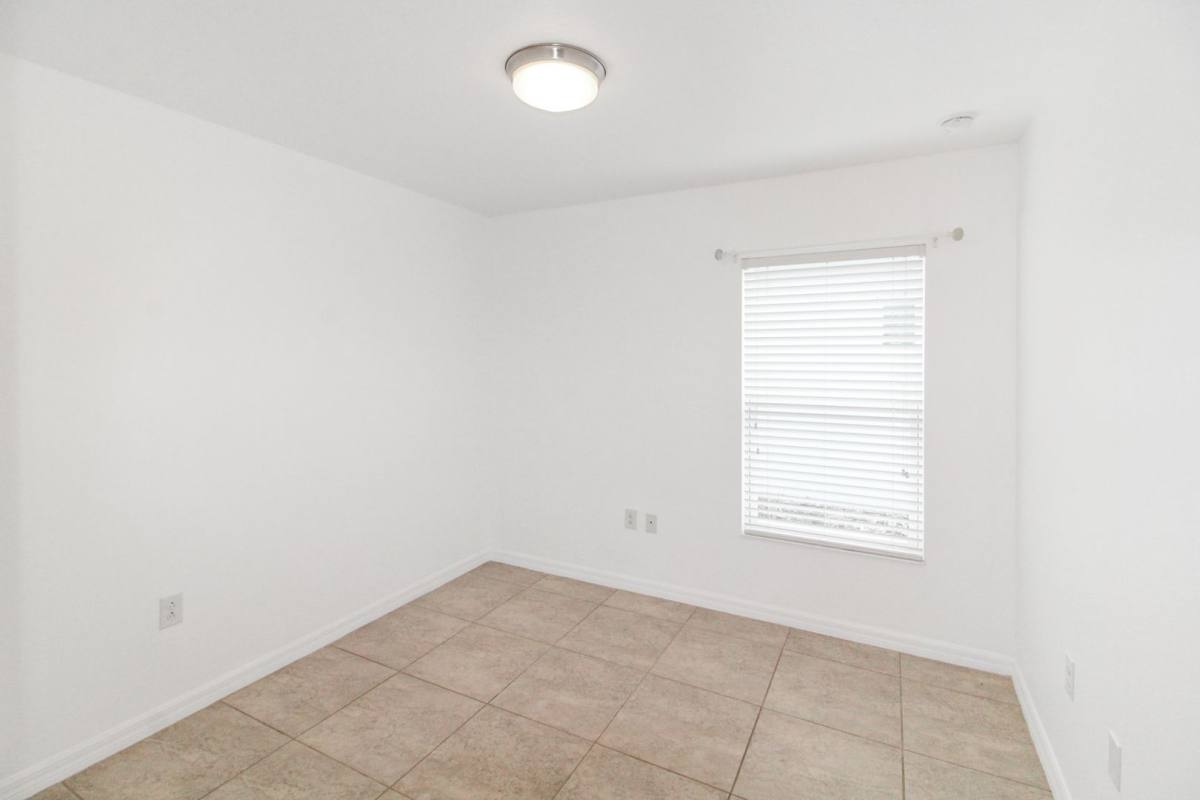 House for rent at 12670 Shimmering Oak Circle, Venice, FL 34293