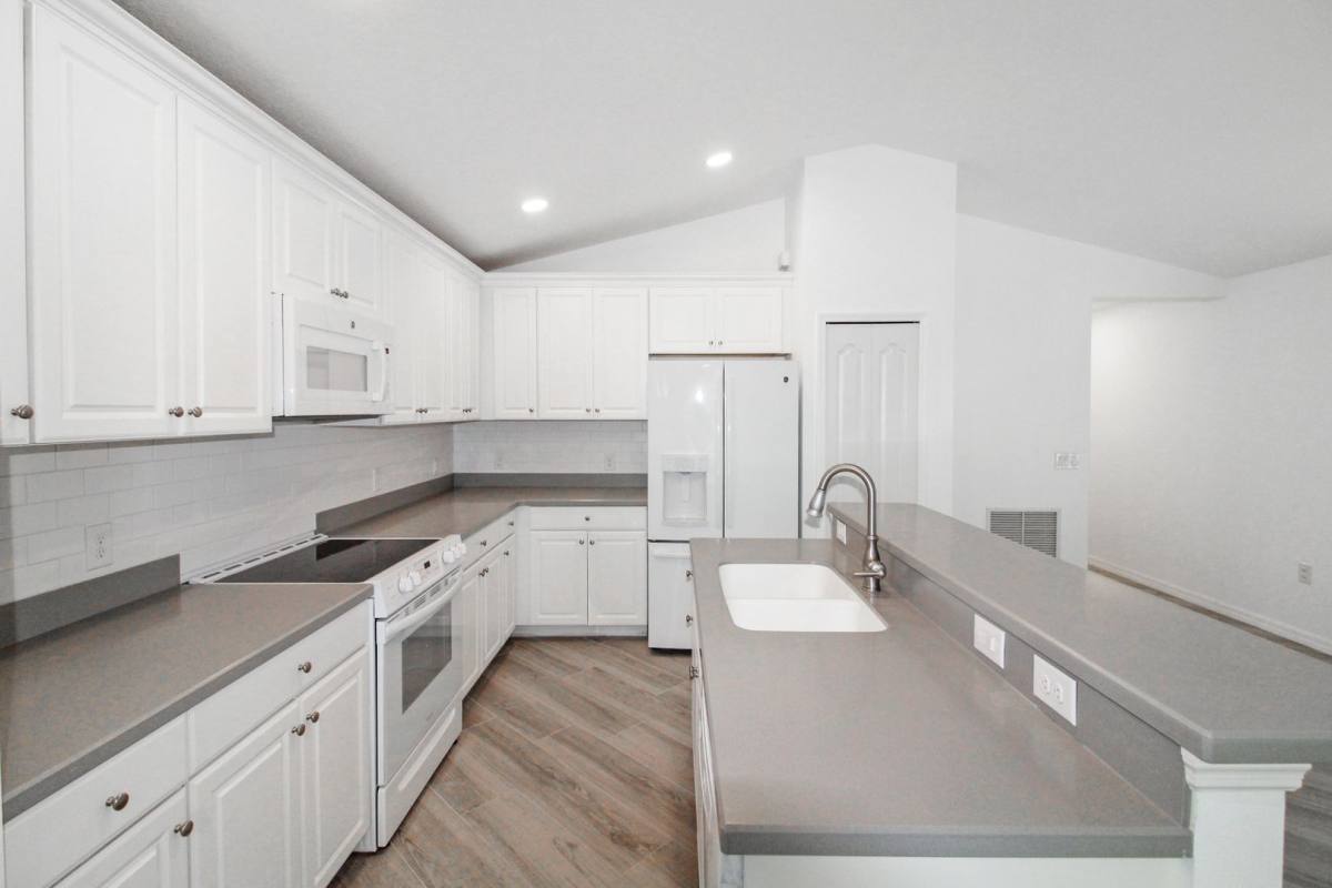 House for rent at 12670 Shimmering Oak Circle, Venice, FL 34293