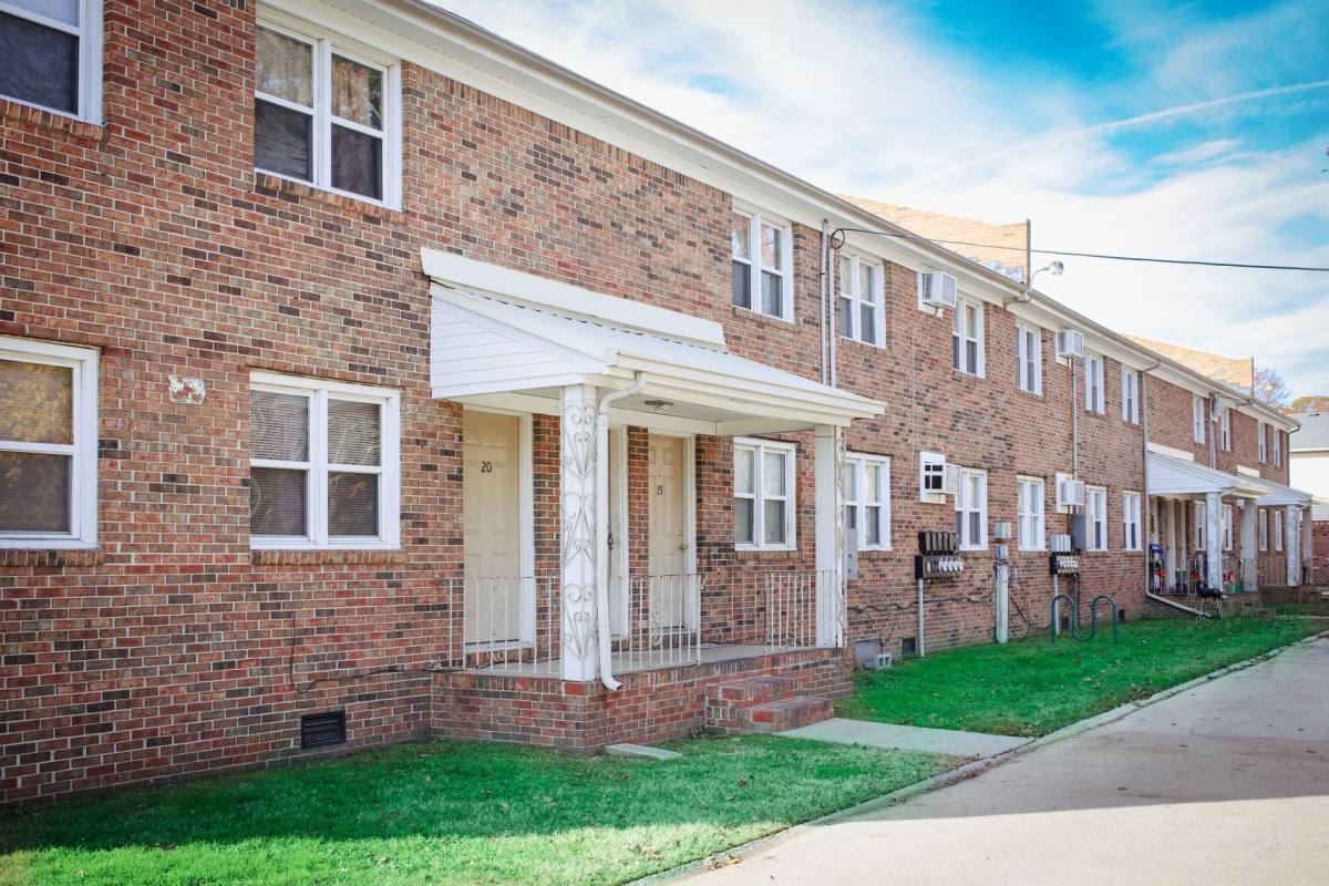 Apartment for rent at 530 Little Creek Rd, Norfolk, VA 23505