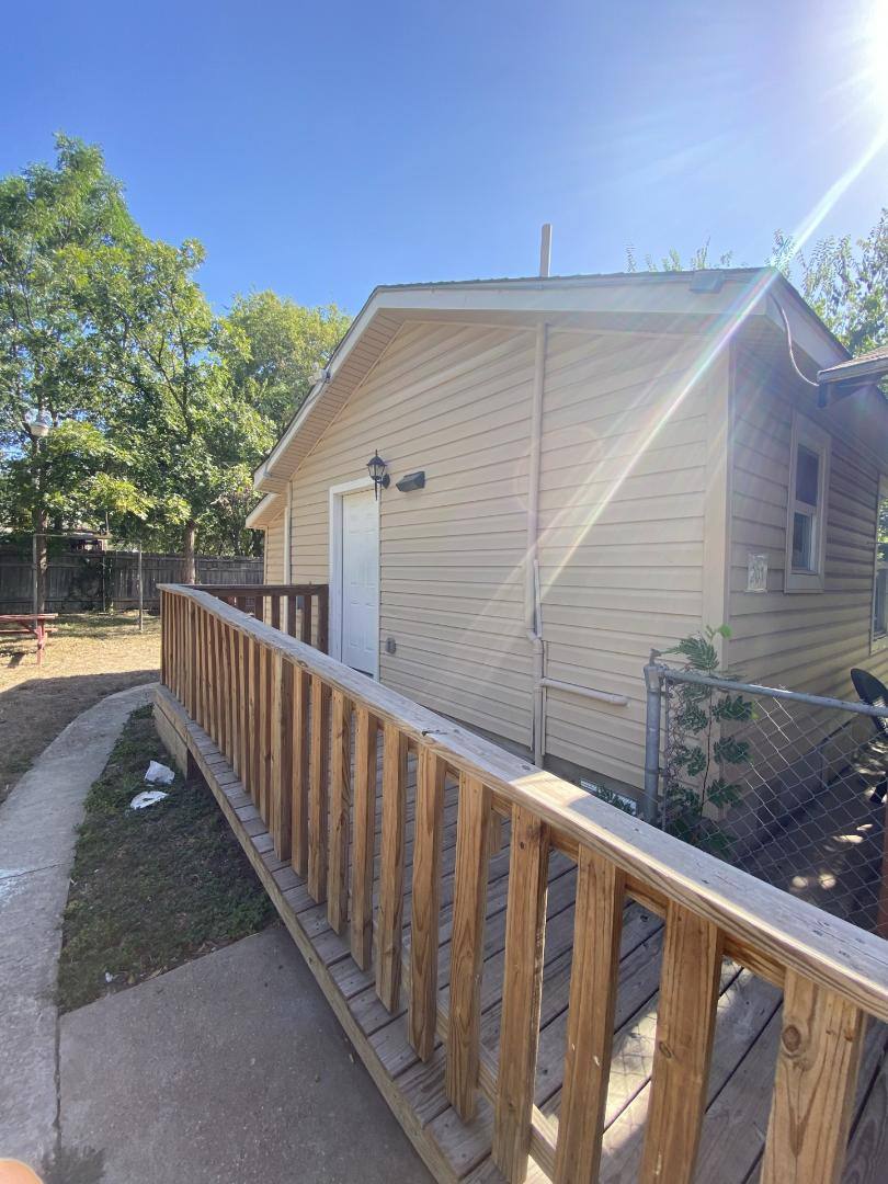 Apartment for rent at 863 Steves Ave #201, San Antonio, TX 78210